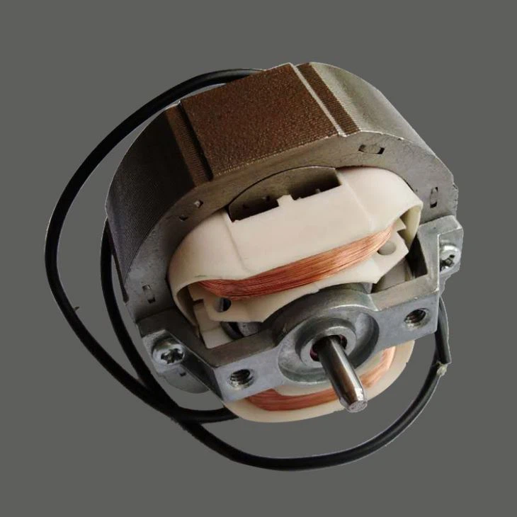 Motor sa zasjenjenim stupovima grijača